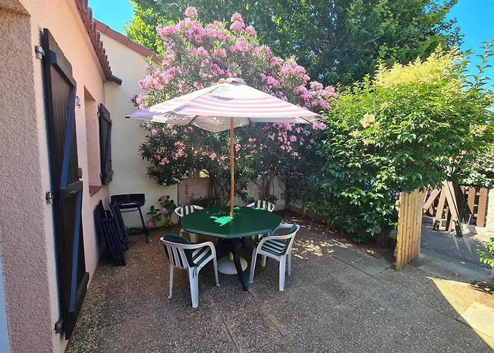 Pavillon Mezzanine 4 Pers Avec Piscine, Terrasse Et Parking A - Fr-1-388-91 Apartmán *